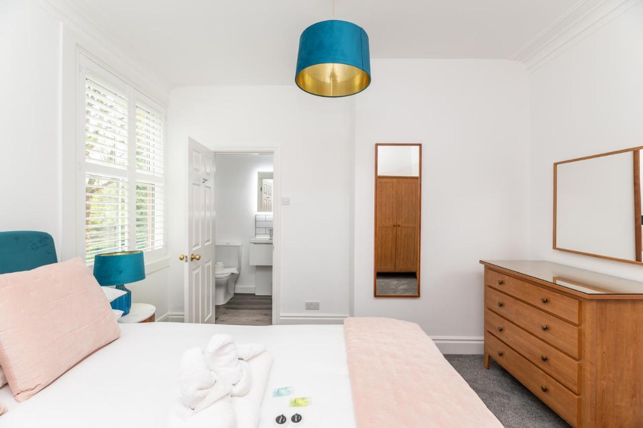 Villa Stunning And Modern 5 Bed House I Pass The Keys York Exterior foto